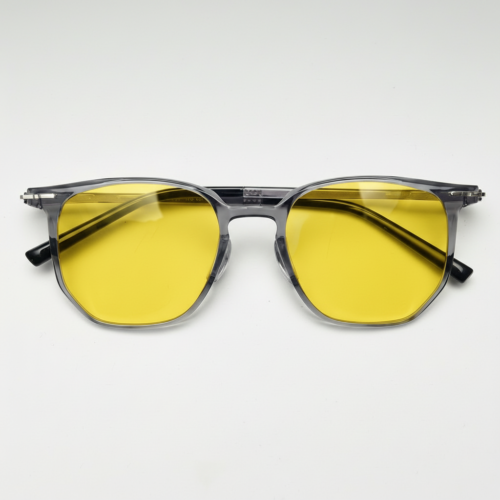 Yetta yellow-tinted night driving glasses - view 1